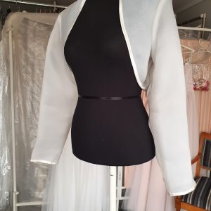 Bolero novia organza blanca