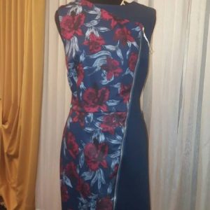 vestido azul con flores talla 42