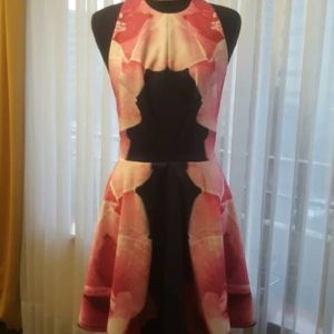 vestido azul con flores talla 40/42